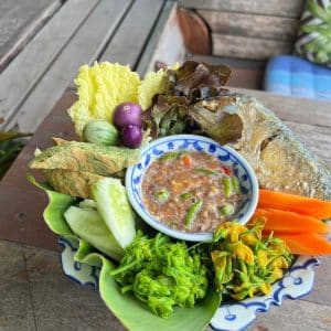 10 น้ำพริกถาด