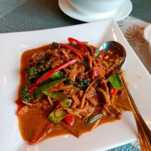 ผัดเผ็ดหมูป่า