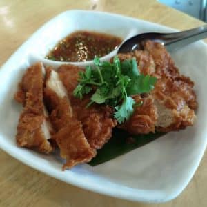 ไก่ทอดธรรมชาติ