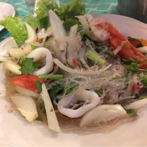 ยำวุ้นเส้นทะเล