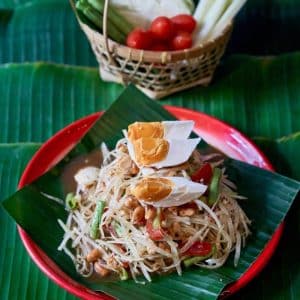 ส้มตำไข่เค็ม